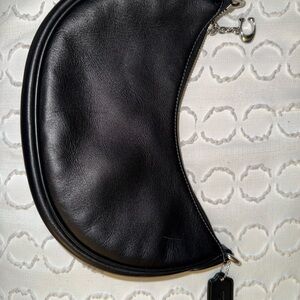 Coach Black Mia Shoulder bag chain strap in the black glove tanned leather